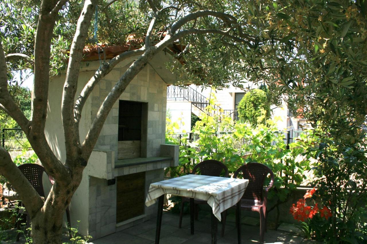 Apartments Antea Trogir Eksteriør bilde