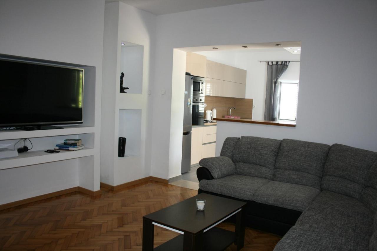 Apartments Antea Trogir Eksteriør bilde