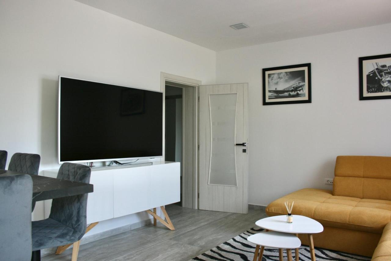 Apartments Antea Trogir Eksteriør bilde